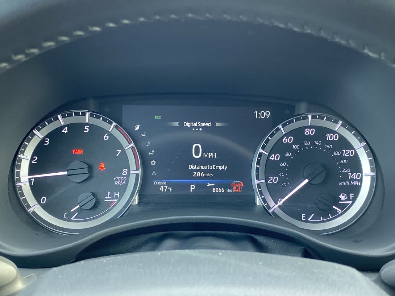 Thumbnail: 2024 Toyota Highlander - 21