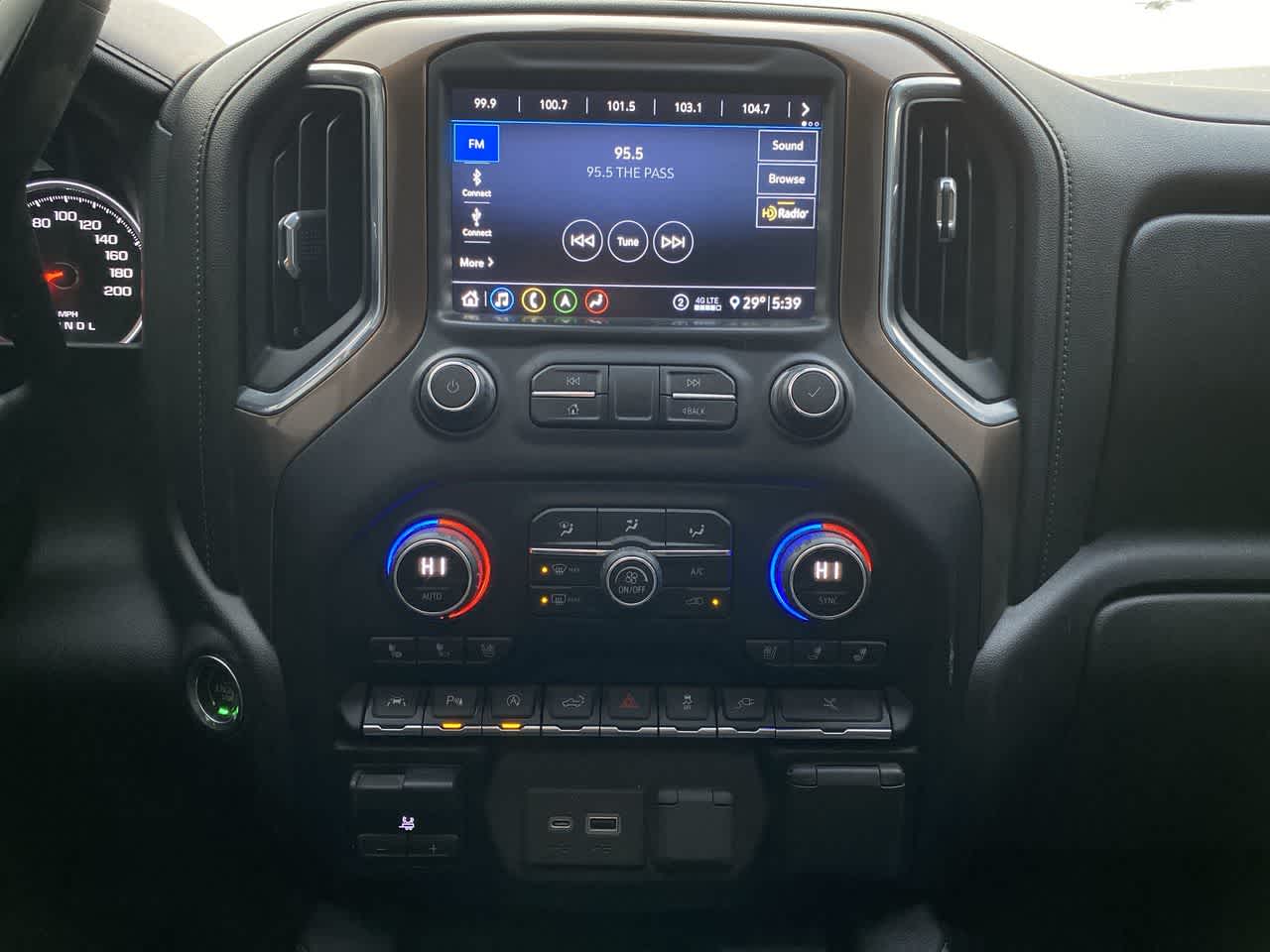 Thumbnail: 2020 Chevrolet Silverado 1500 - 16