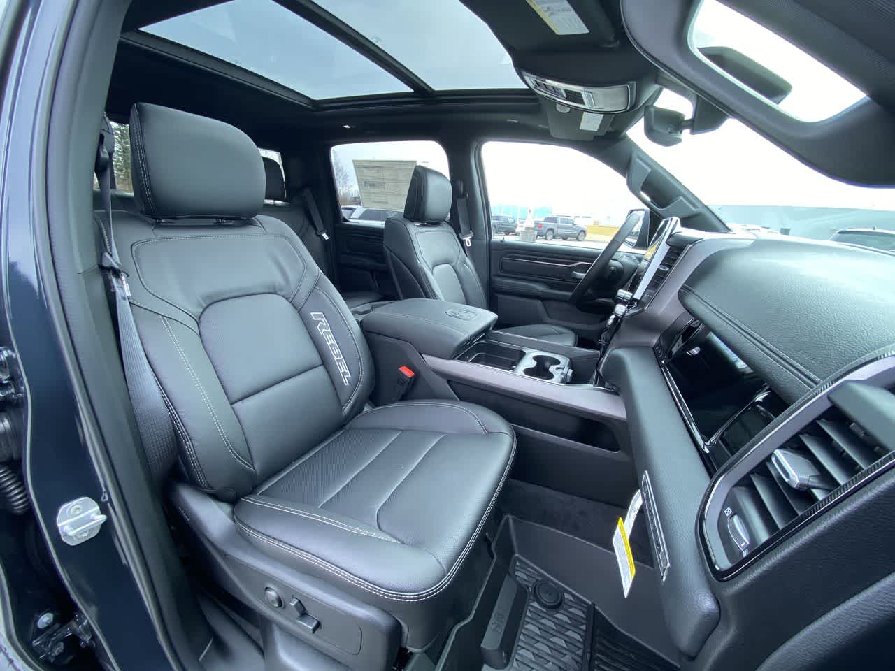 Thumbnail: 2026 RAM 1500 - 33