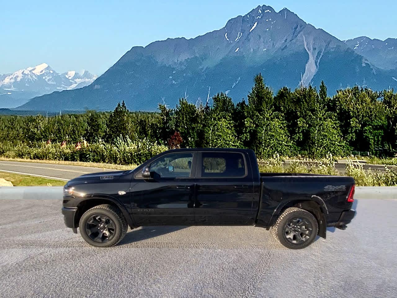 Thumbnail: 2026 RAM 1500 - 3