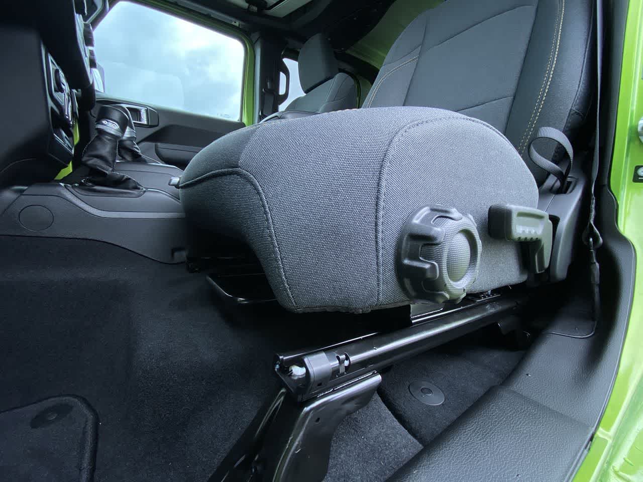 Thumbnail: 2025 Jeep Gladiator - 12