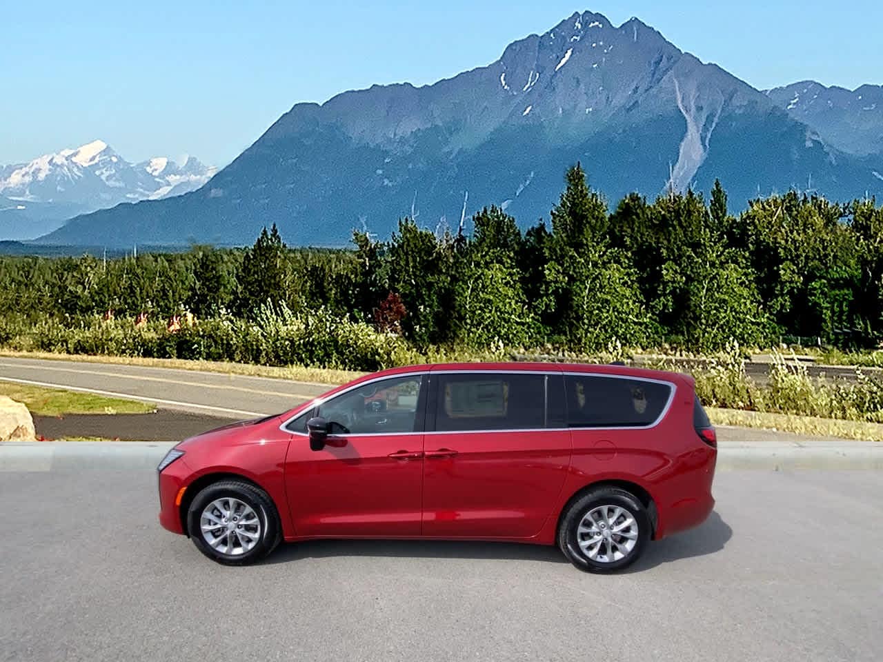Thumbnail: 2027 Chrysler Pacifica - 2
