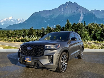 2025 Ford Explorer ST-Line SUV
