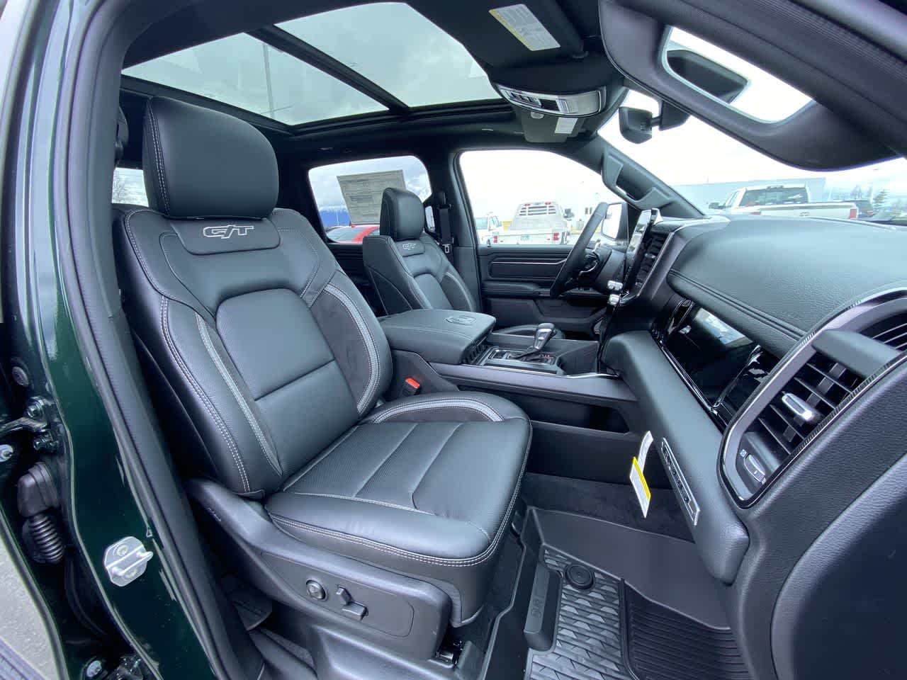 Thumbnail: 2026 RAM 1500 - 26