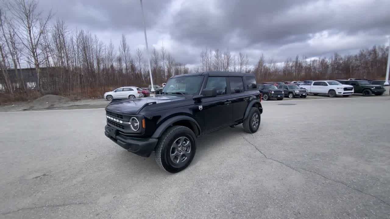 Thumbnail: 2025 Ford Bronco - 9