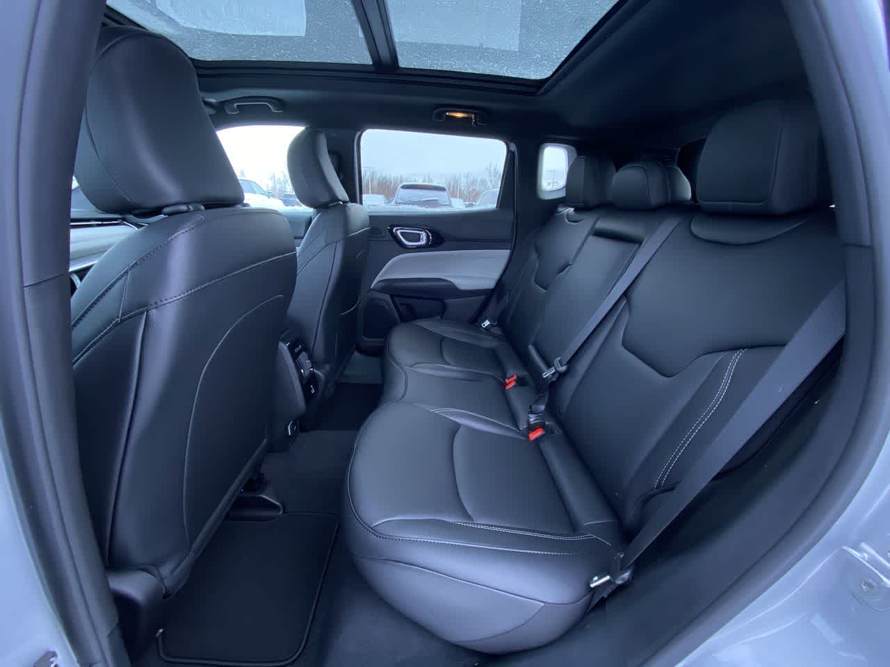 2026 Jeep Compass Limited - Photo 24
