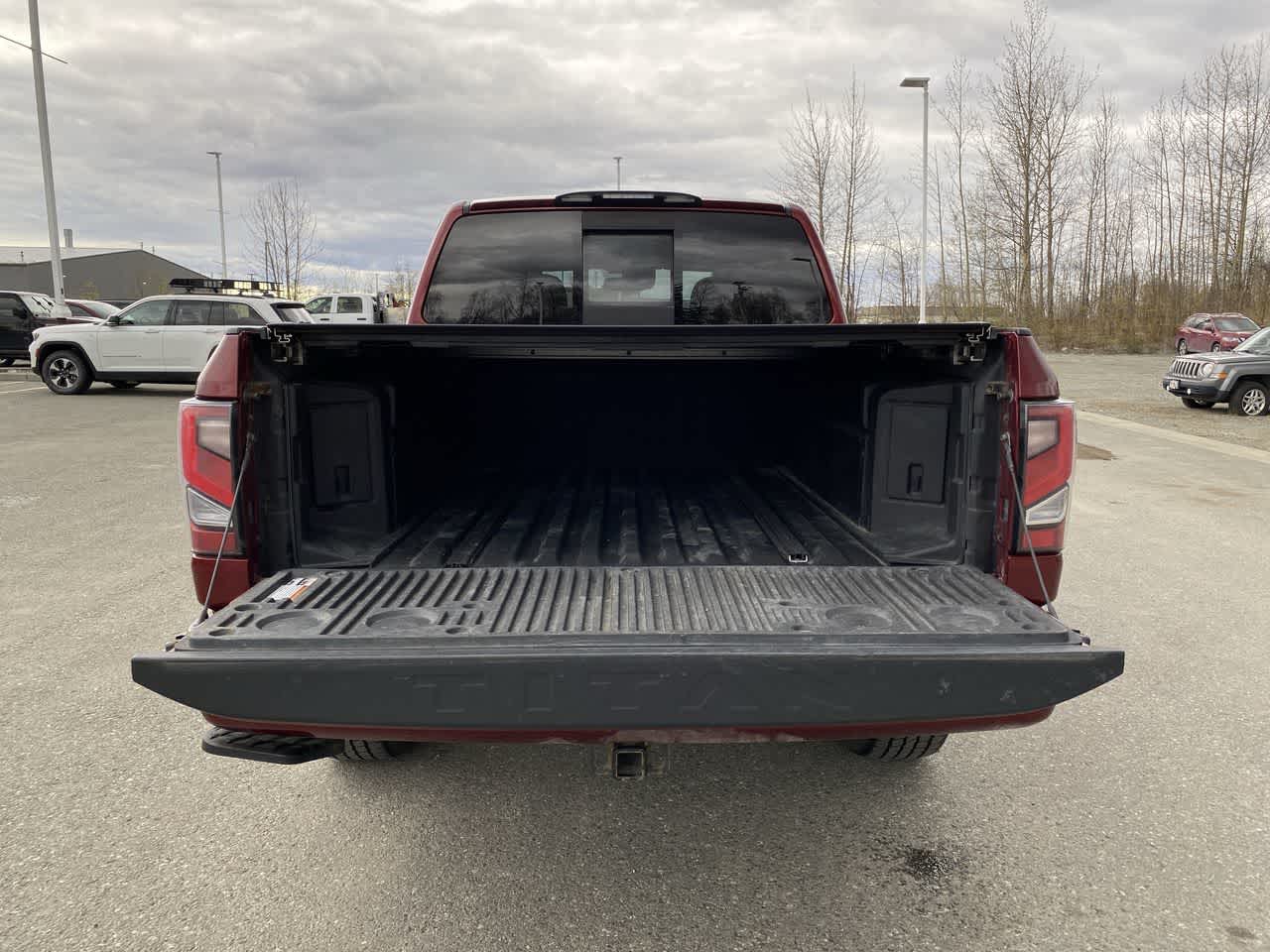 Thumbnail: 2021 Nissan Titan - 26
