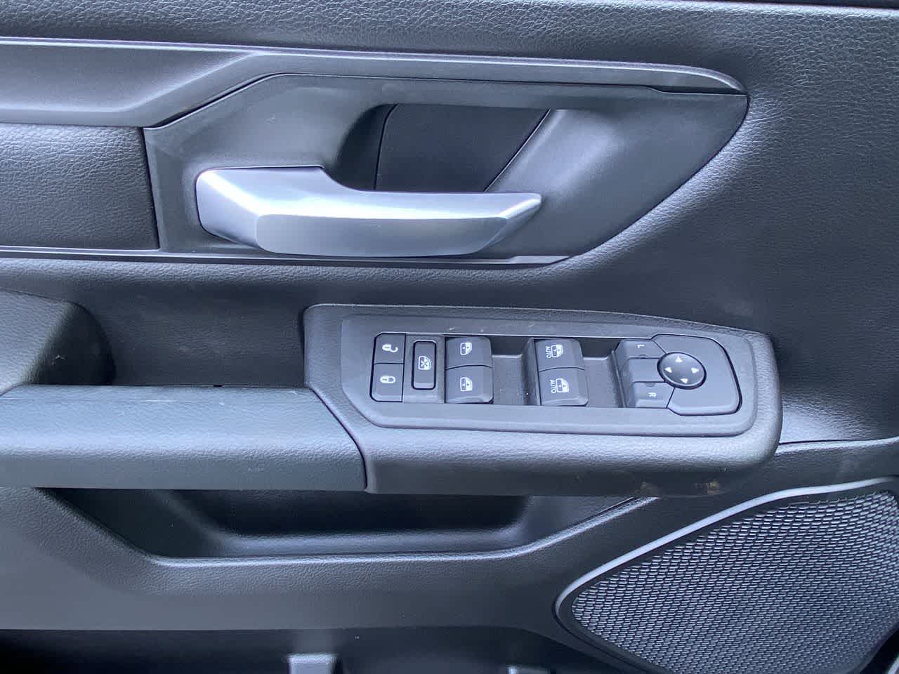 Thumbnail: 2026 RAM 1500 - 13