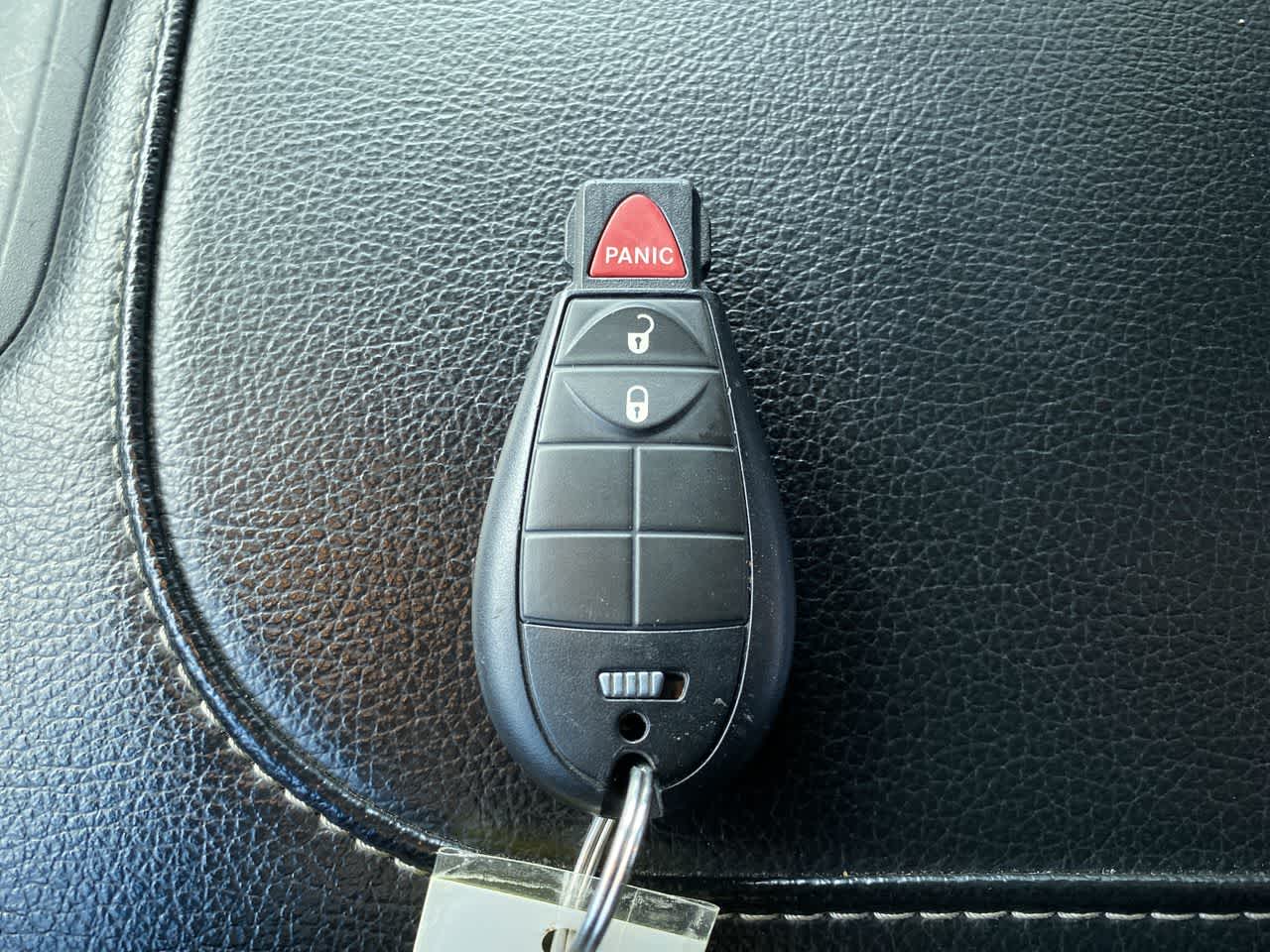 Thumbnail: 2024 RAM 1500 Classic - 21