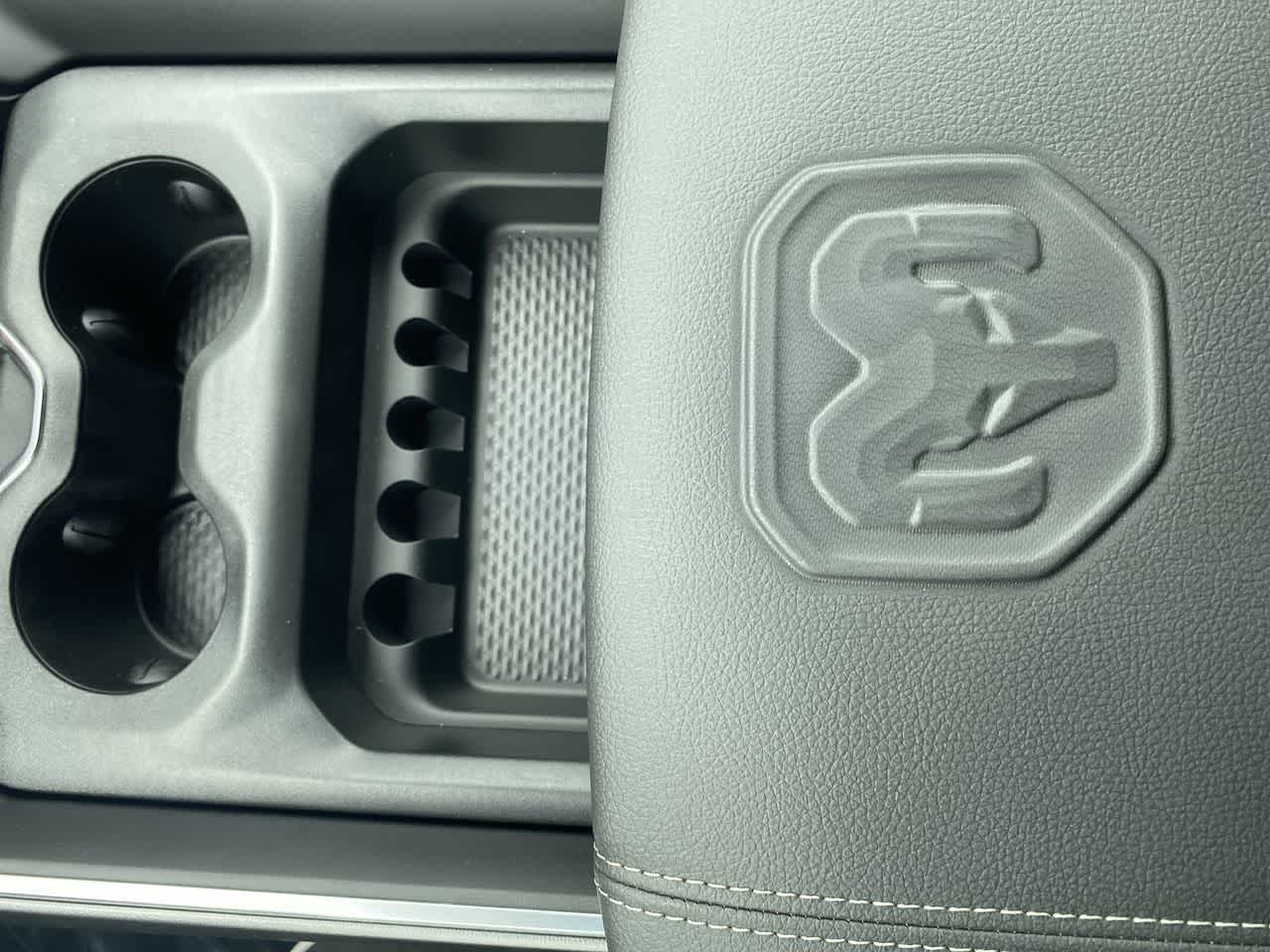 Thumbnail: 2025 RAM 1500 - 21