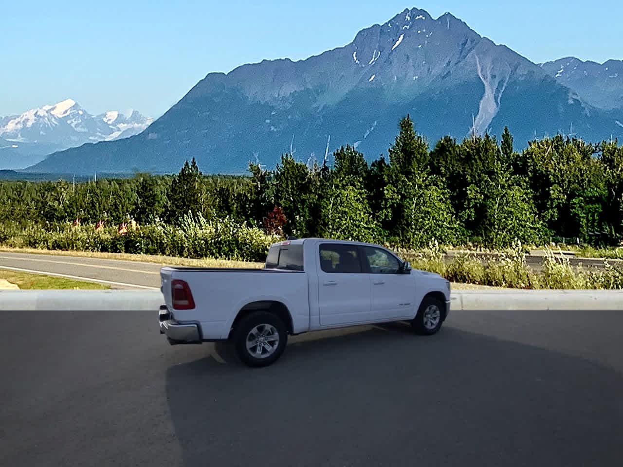 Thumbnail: 2022 RAM 1500 - 6
