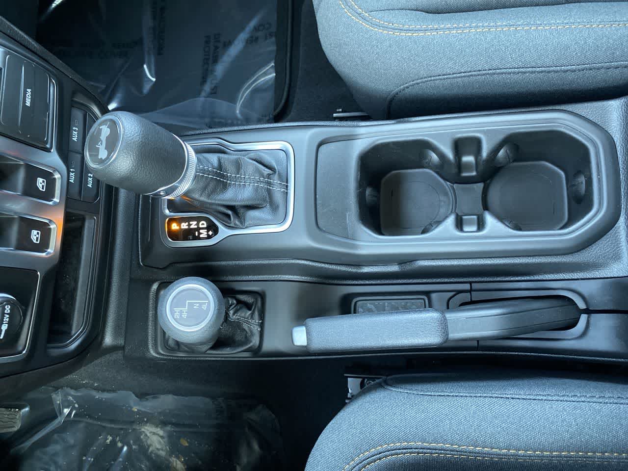 Thumbnail: 2026 Jeep Wrangler - 26