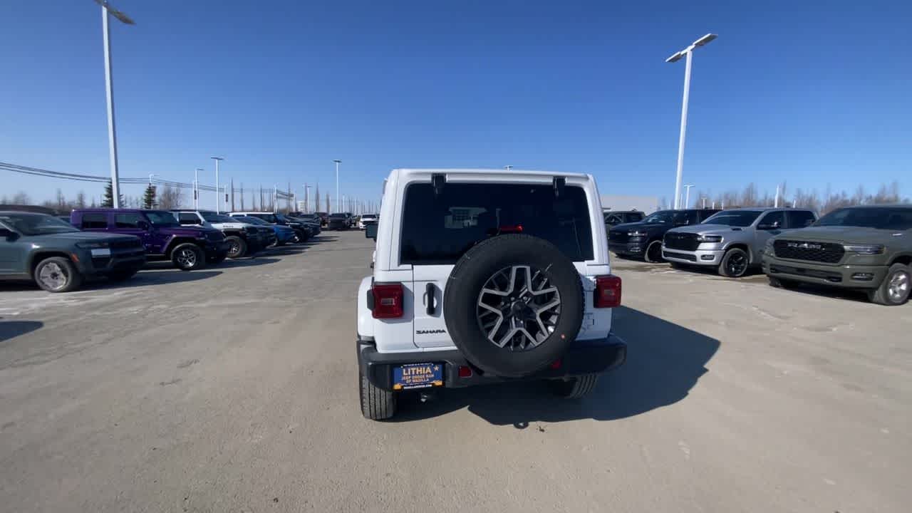 Thumbnail: 2025 Jeep Wrangler - 11