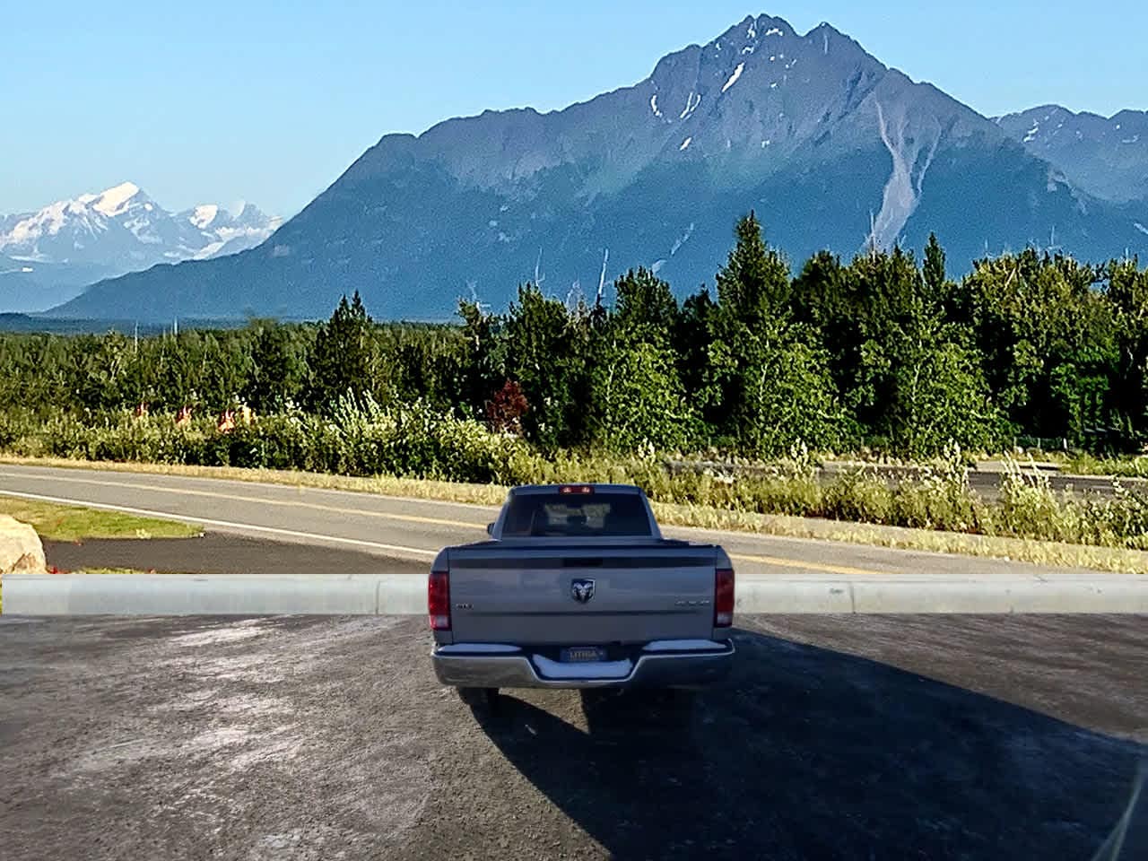 Thumbnail: 2024 RAM 1500 Classic - 4