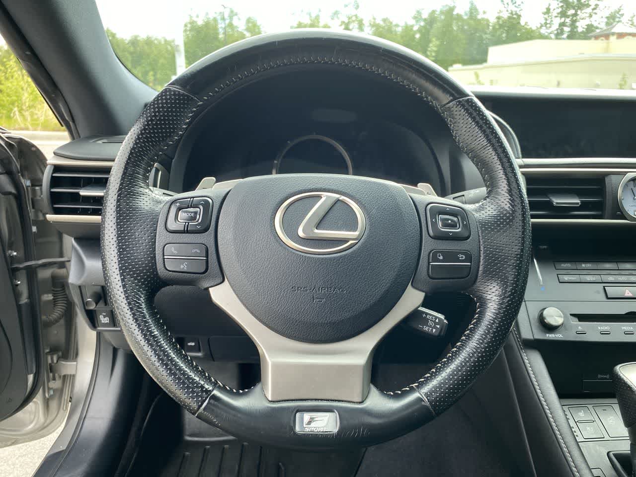 Thumbnail: 2017 Lexus RC - 14