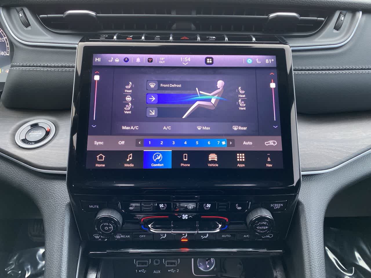 Thumbnail: 2025 Jeep Grand Cherokee - 19