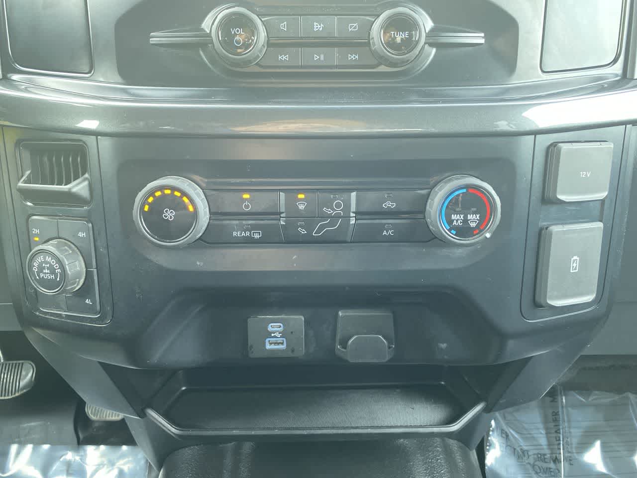 Thumbnail: 2023 Ford F-150 - 19