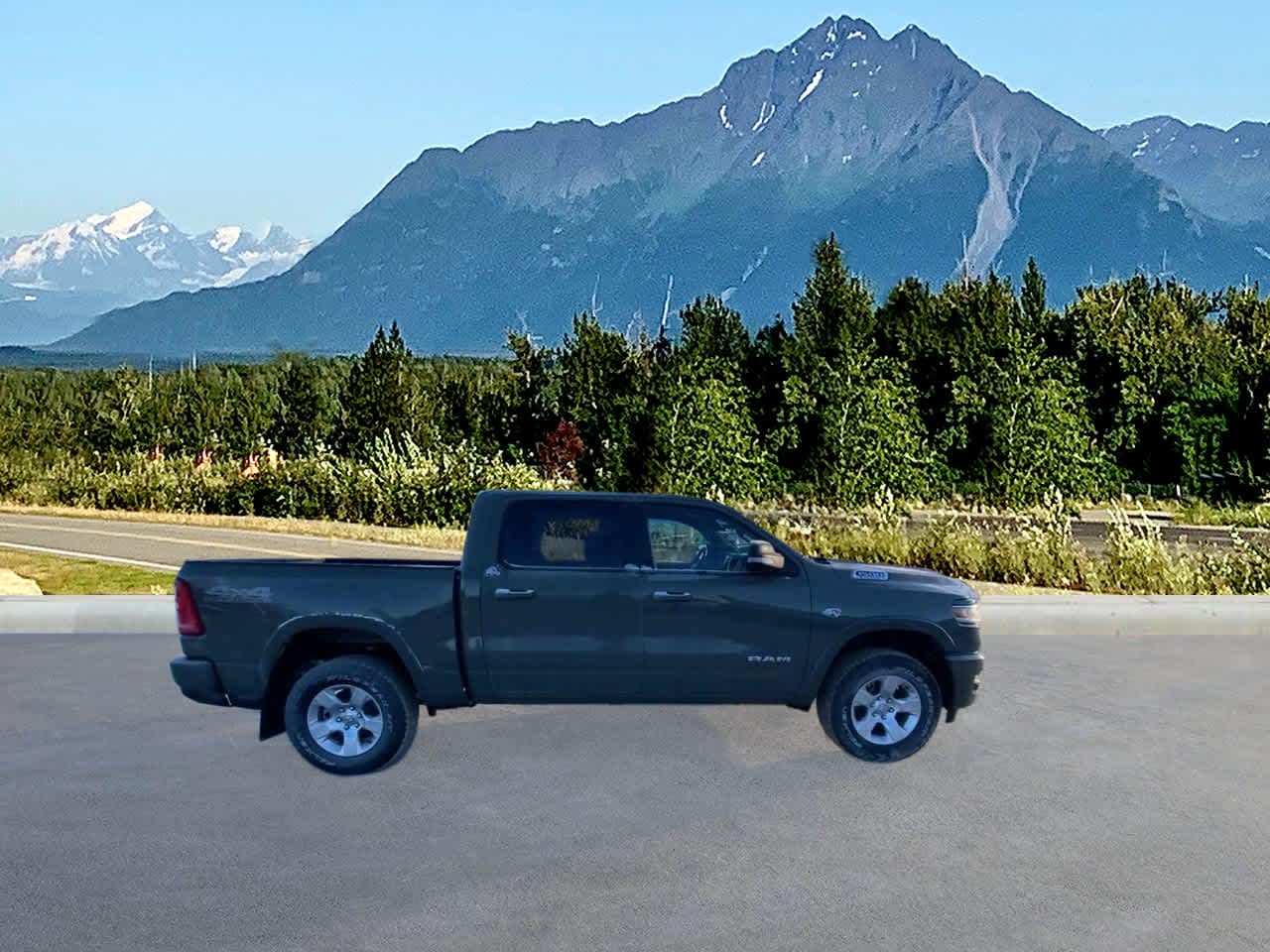 Thumbnail: 2026 RAM 1500 - 8