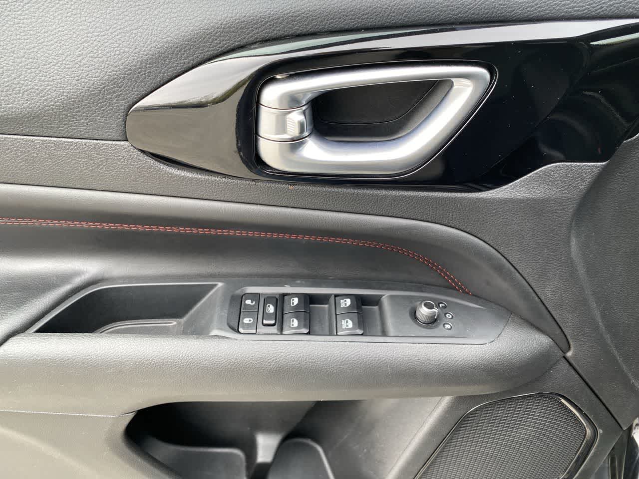 Thumbnail: 2025 Jeep Compass - 13