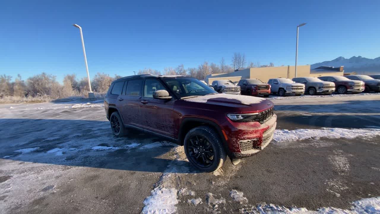 Thumbnail: 2025 Jeep Grand Cherokee - 7