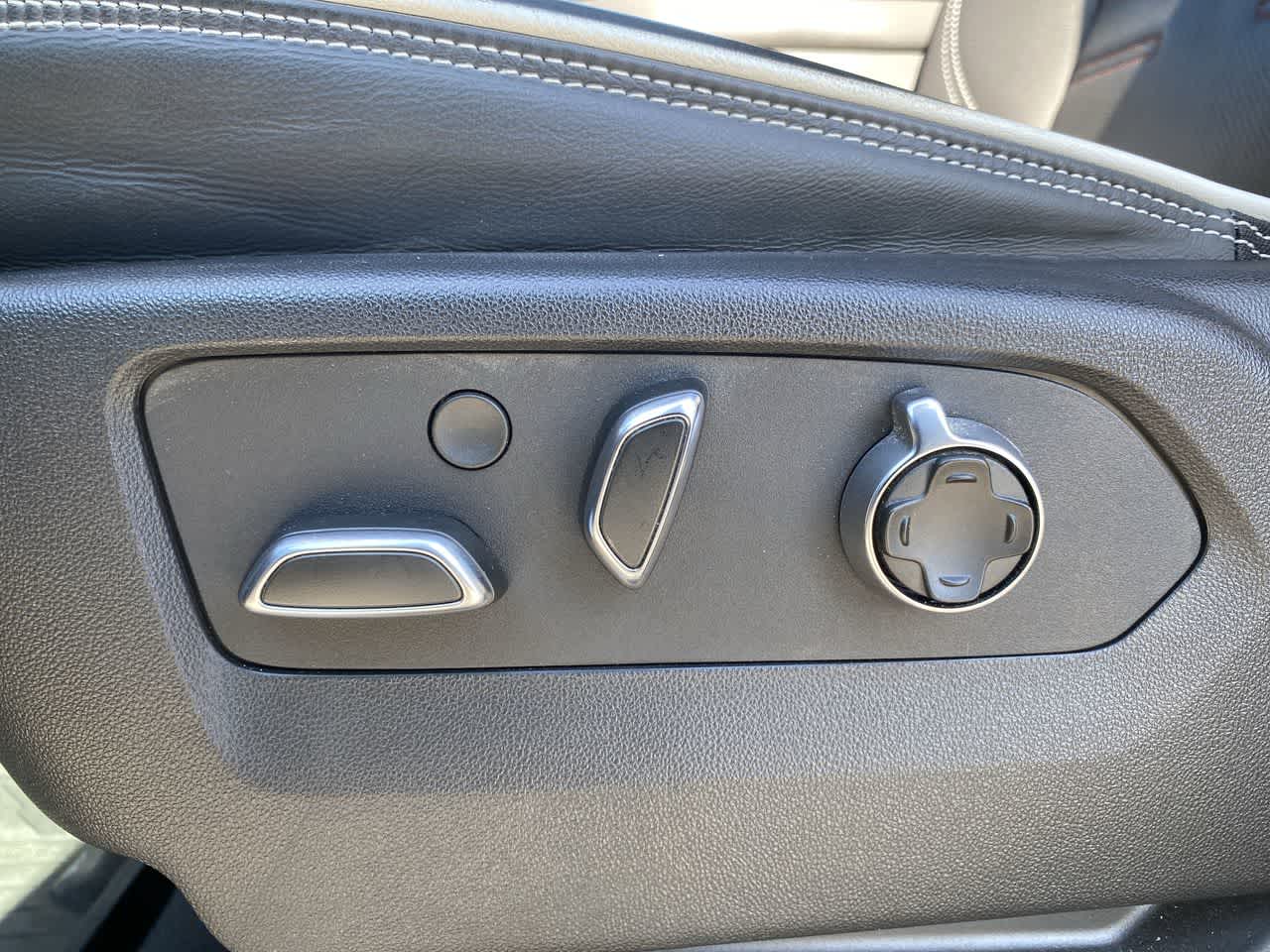 Thumbnail: 2024 GMC Sierra 1500 - 12