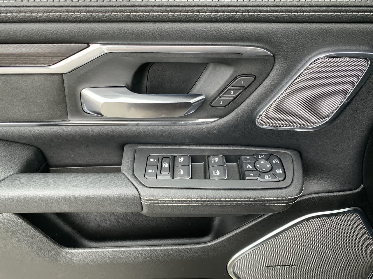 Thumbnail: 2025 RAM 1500 - 13