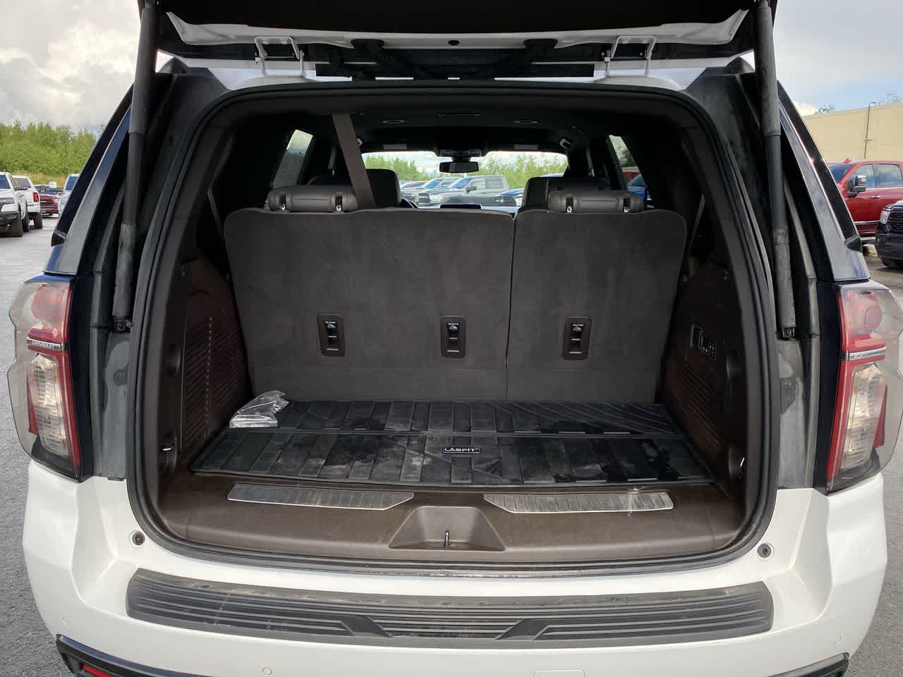 Thumbnail: 2021 Chevrolet Tahoe - 25