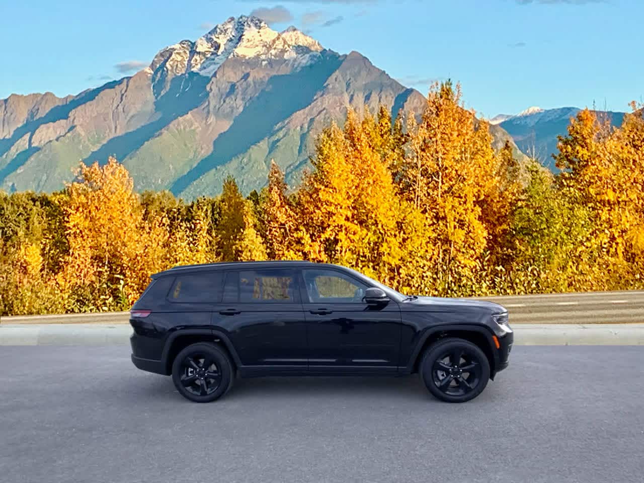 Thumbnail: 2025 Jeep Grand Cherokee - 6