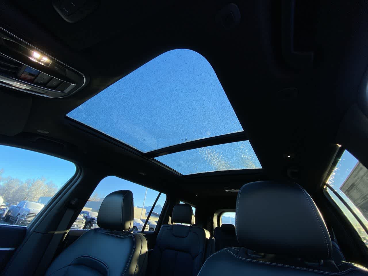 Thumbnail: 2025 Jeep Grand Cherokee - 23