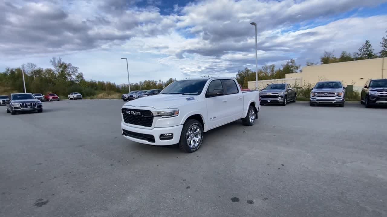 Thumbnail: 2025 RAM 1500 - 9