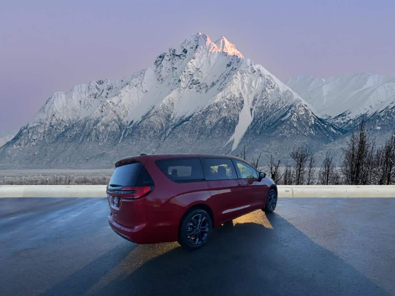 Thumbnail: 2026 Chrysler Pacifica - 6