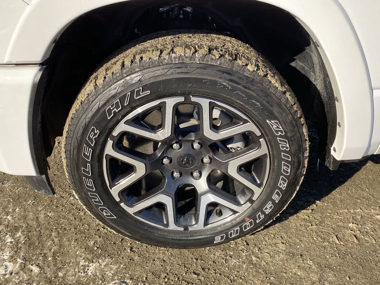 Thumbnail: 2025 RAM 1500 - 10