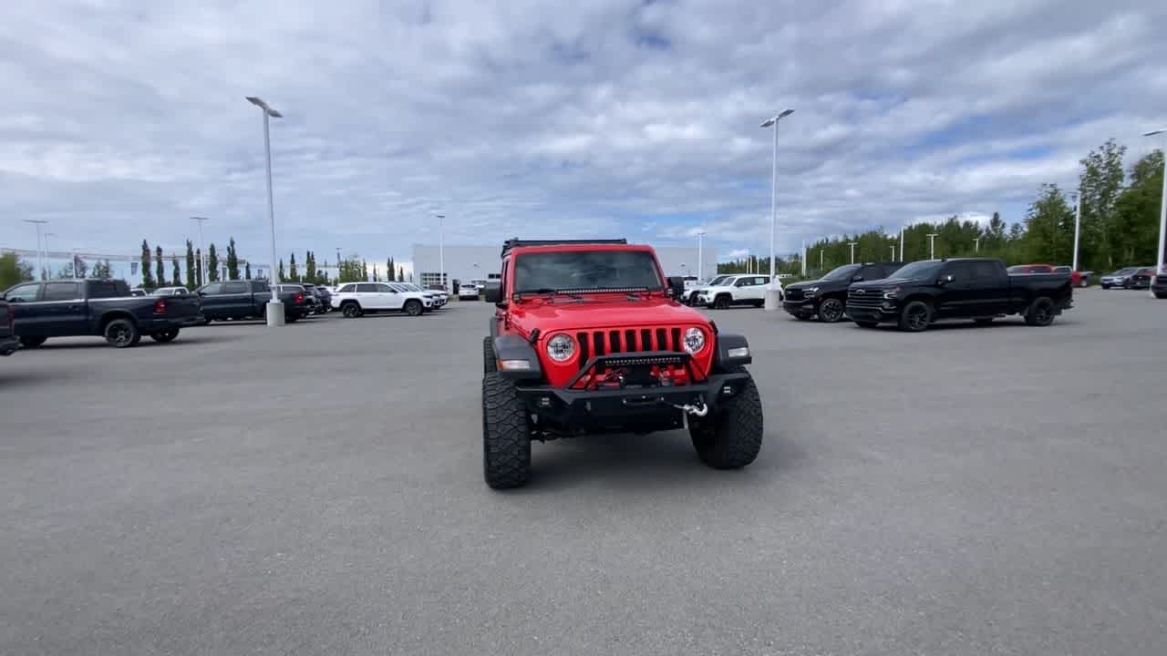 Thumbnail: 2020 Jeep Wrangler - 8