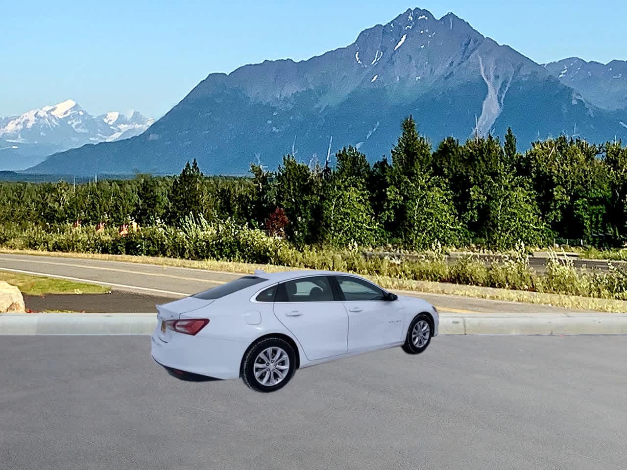Thumbnail: 2022 Chevrolet Malibu - 6