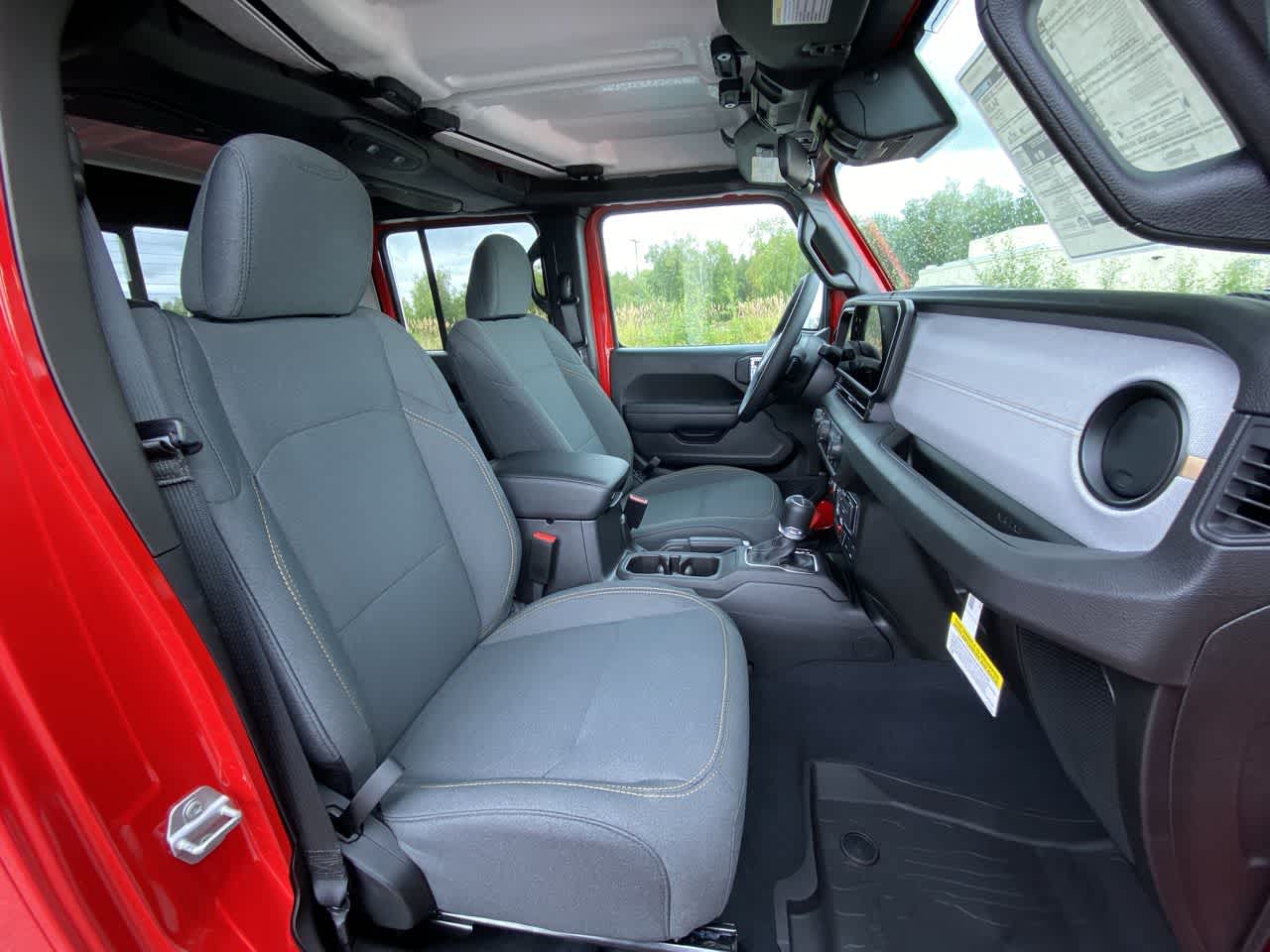 Thumbnail: 2025 Jeep Gladiator - 30