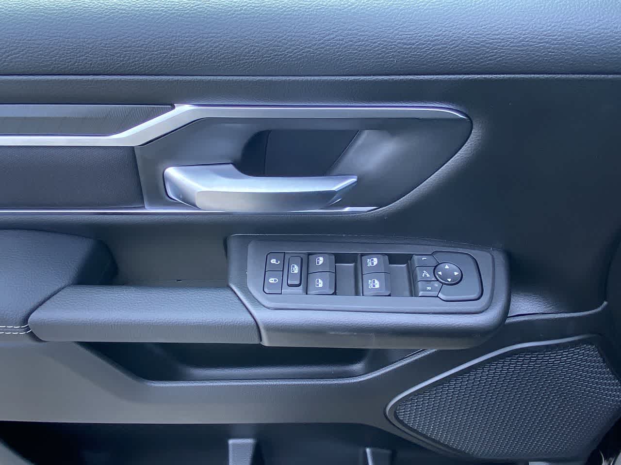 Thumbnail: 2026 RAM 1500 - 13