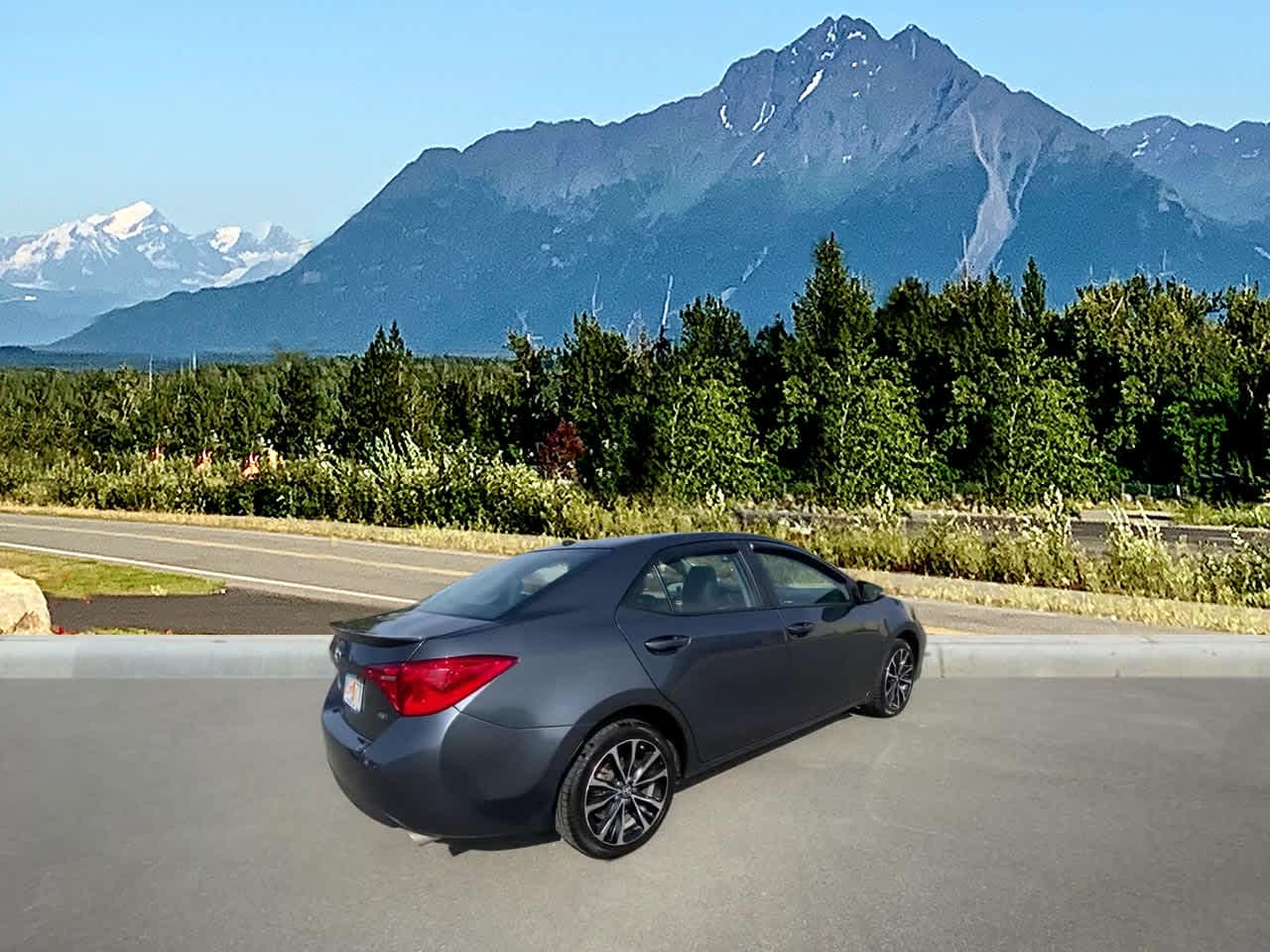 Thumbnail: 2018 Toyota Corolla - 5