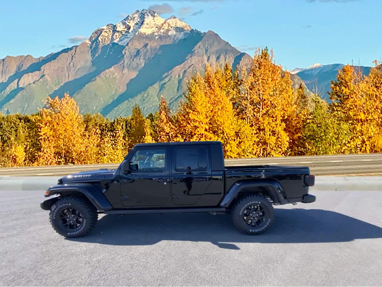 Thumbnail: 2025 Jeep Gladiator - 2