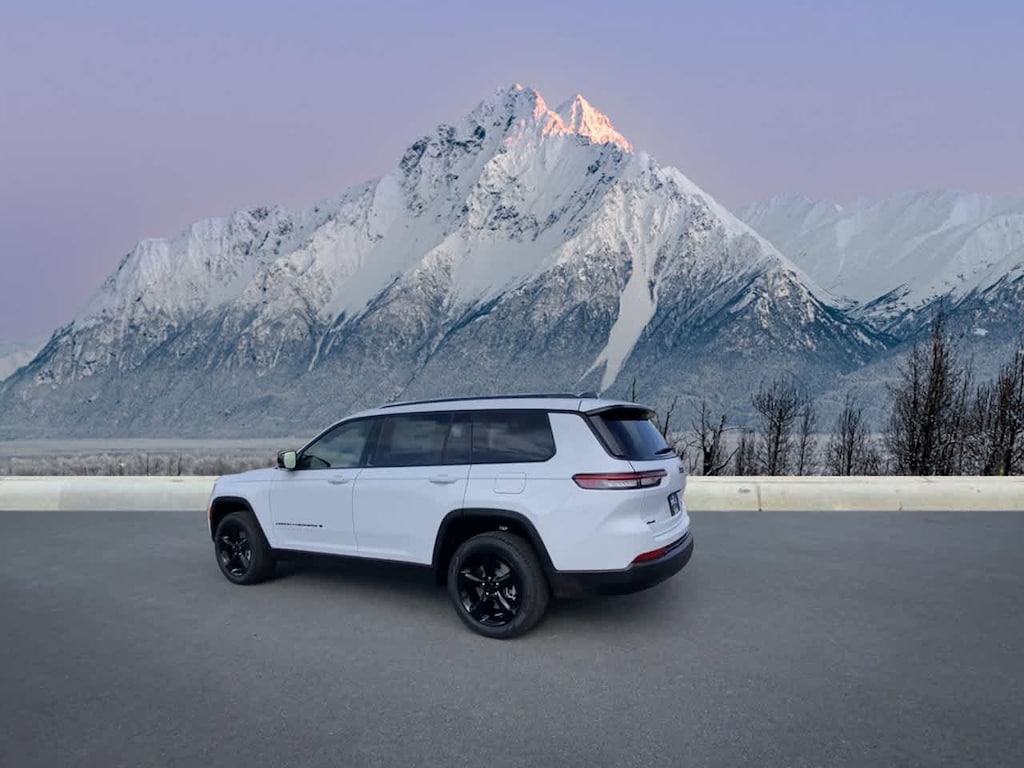 Used 2025 Jeep Grand Cherokee L Limited SUV