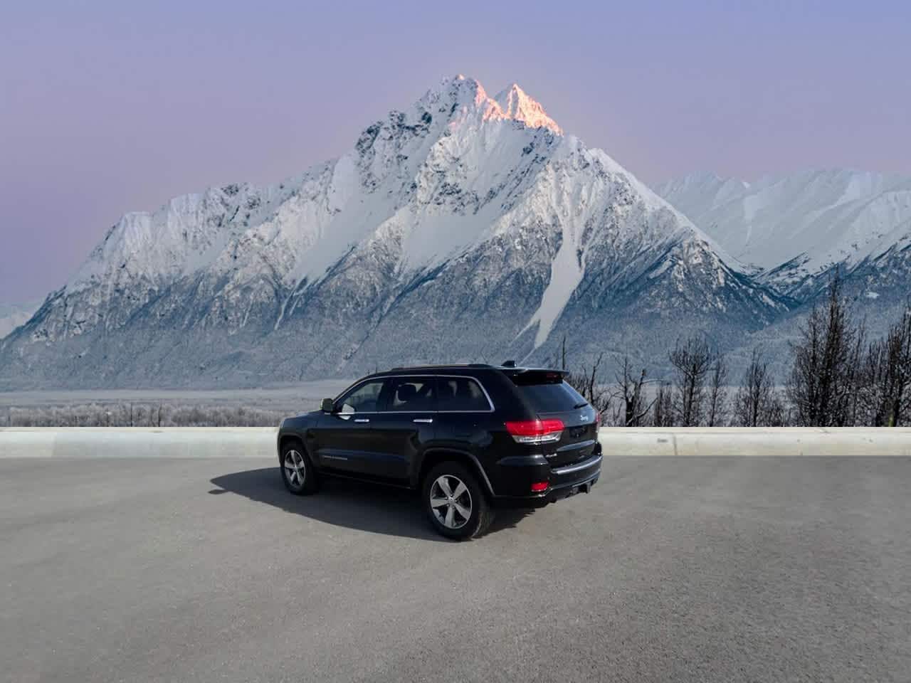 Thumbnail: 2015 Jeep Grand Cherokee - 3