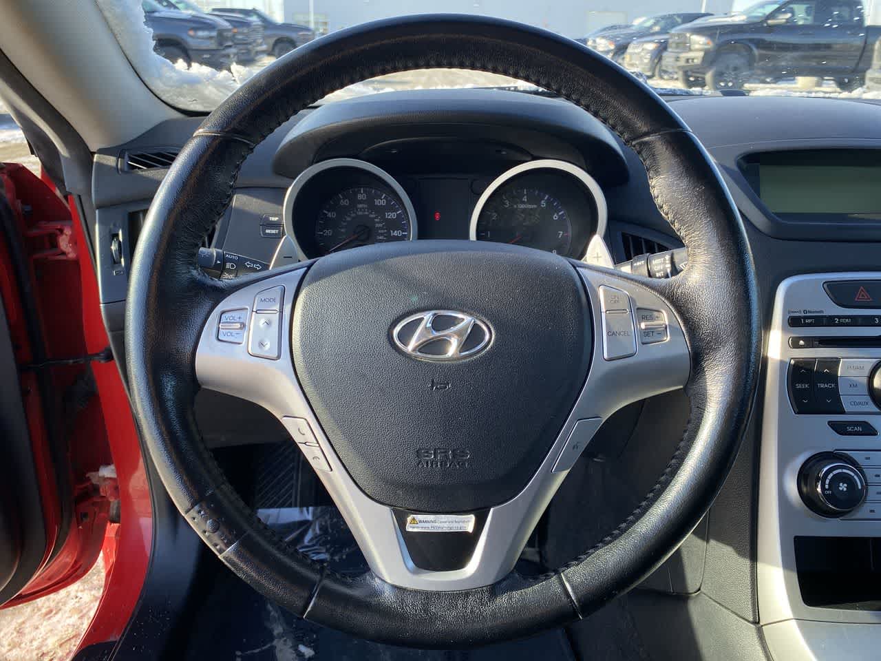 Thumbnail: 2010 Hyundai Genesis - 14