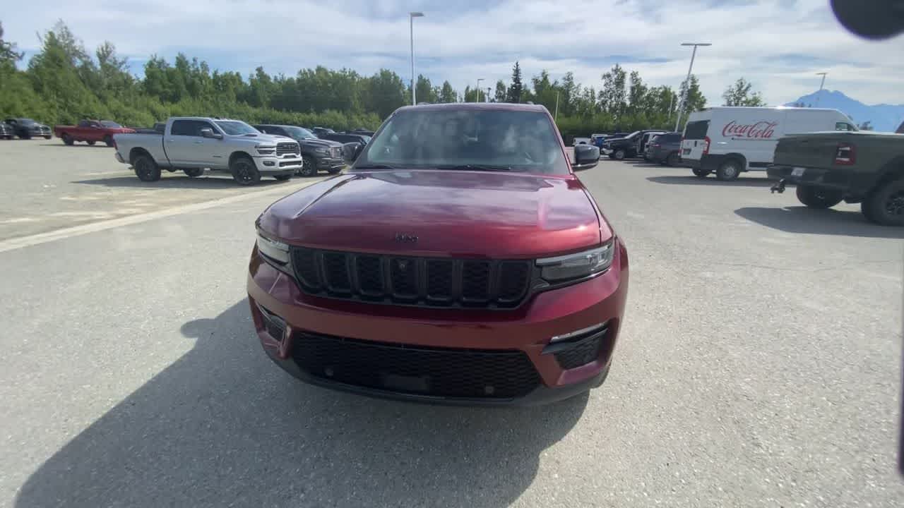 Thumbnail: 2025 Jeep Grand Cherokee - 8