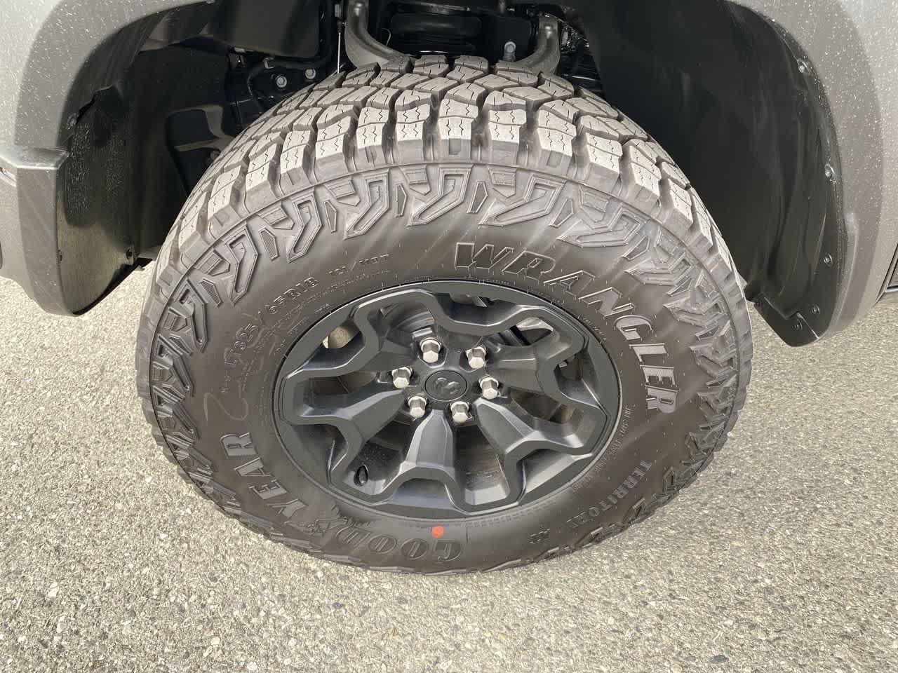 Thumbnail: 2026 RAM 1500 - 10