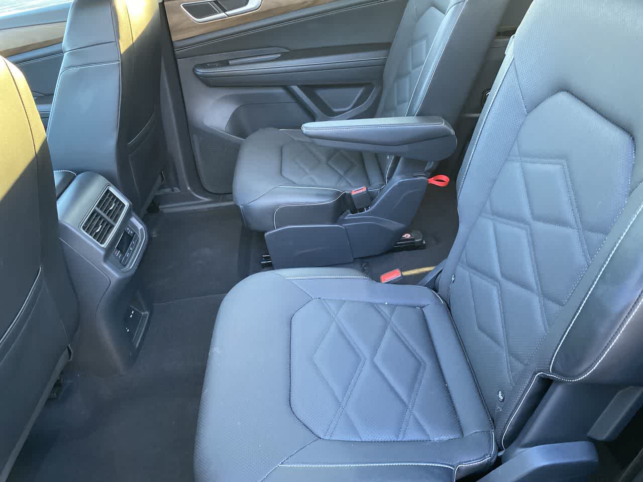 Thumbnail: 2024 Volkswagen Atlas - 23