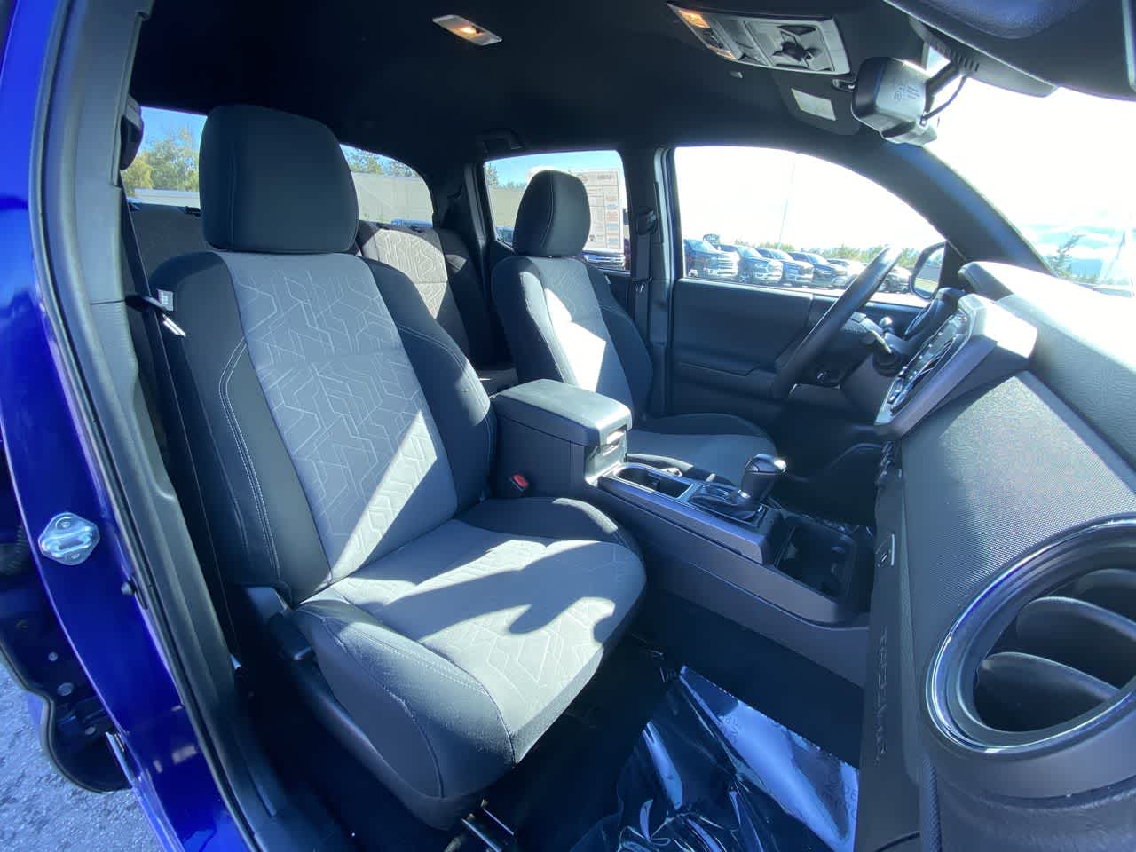 Thumbnail: 2023 Toyota Tacoma - 31