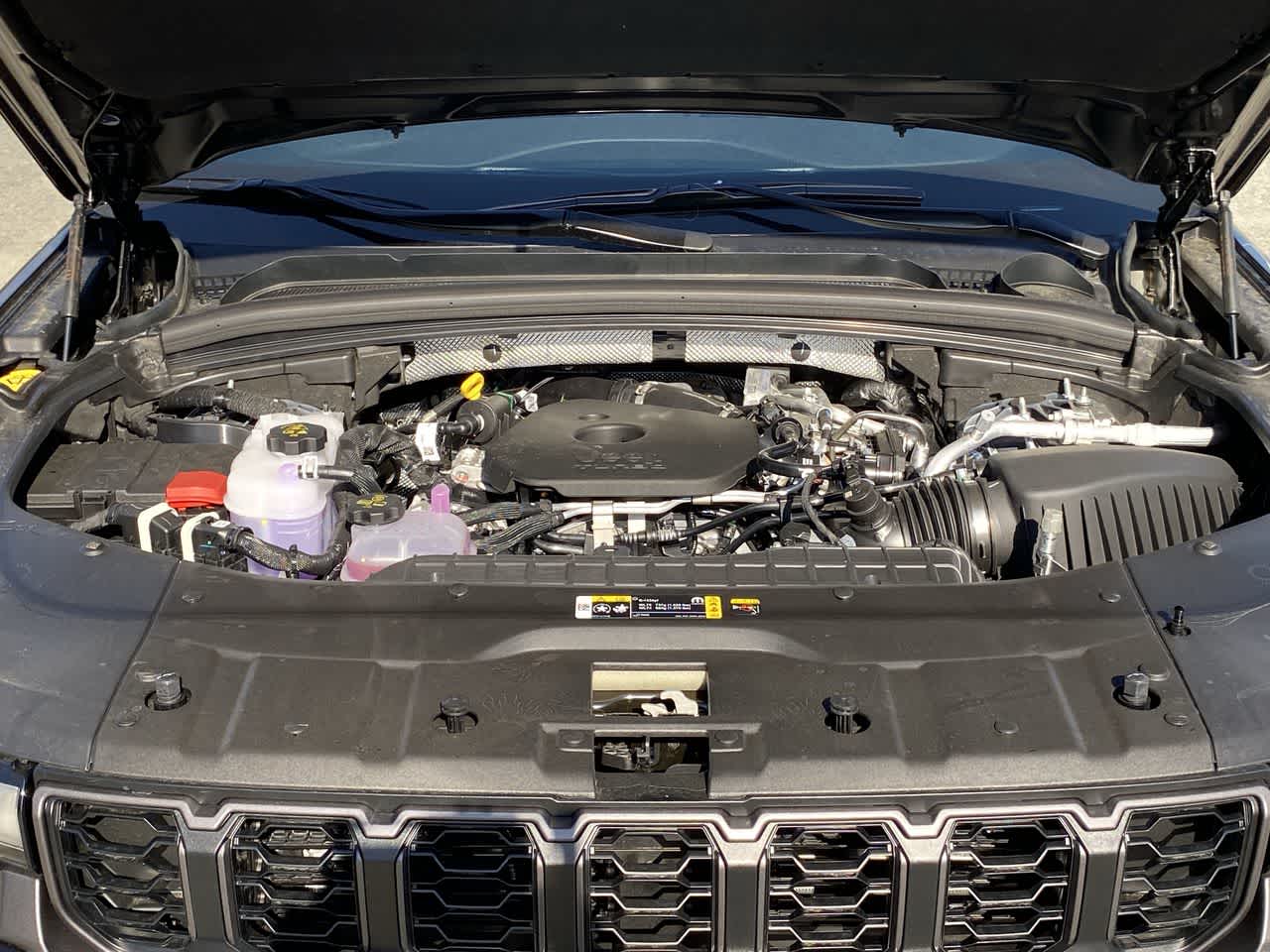 Thumbnail: 2026 Jeep Grand Cherokee - 28