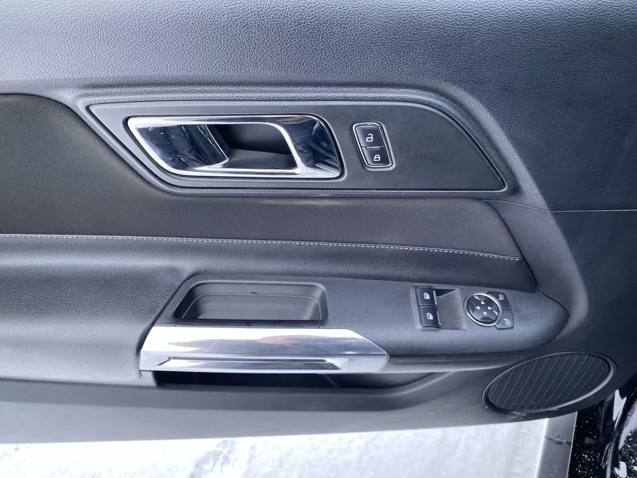 Thumbnail: 2015 Ford Mustang - 13