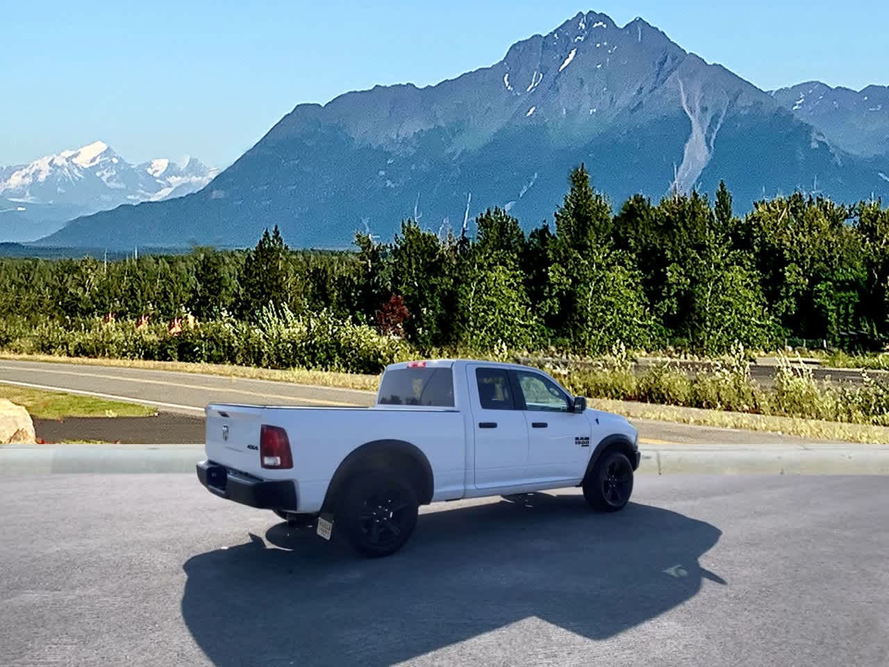 Thumbnail: 2022 RAM 1500 Classic - 6