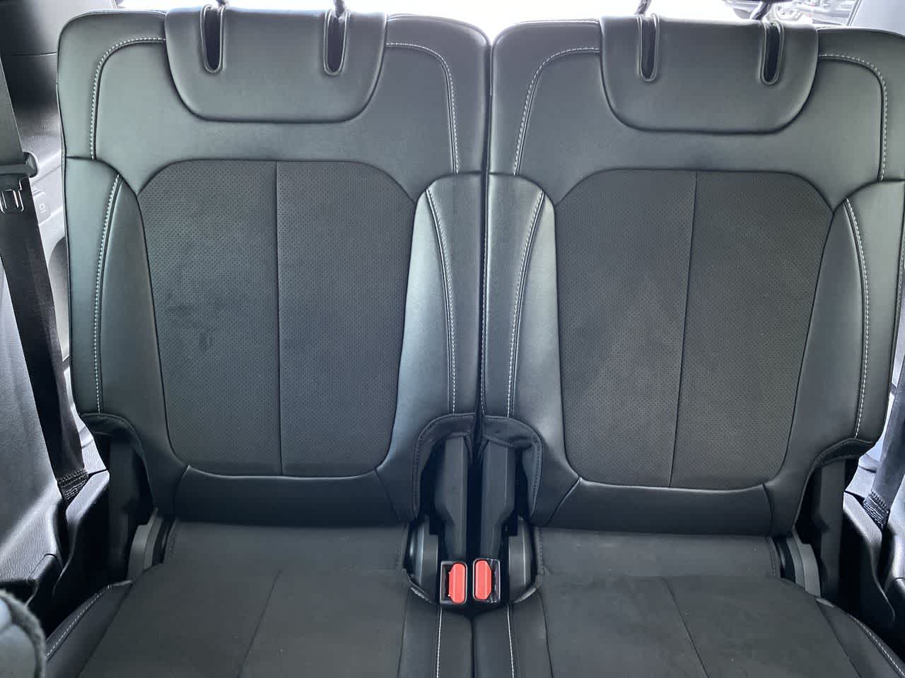 Thumbnail: 2024 Jeep Grand Cherokee L - 24