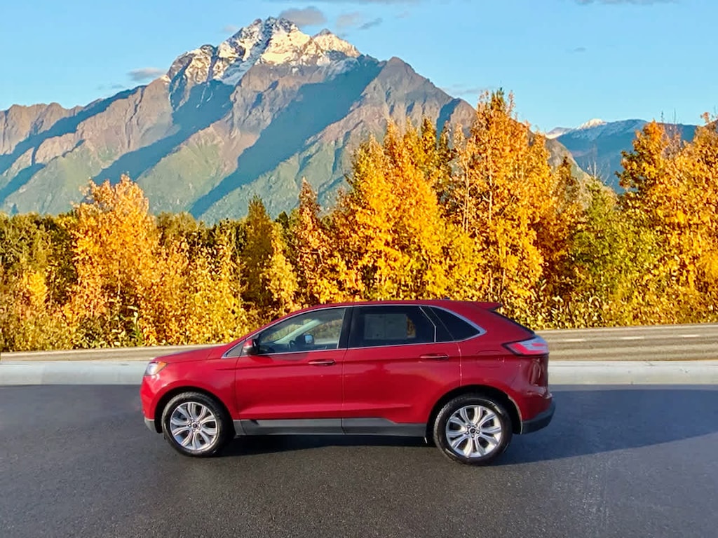 Used 2023 Ford Edge Titanium SUV